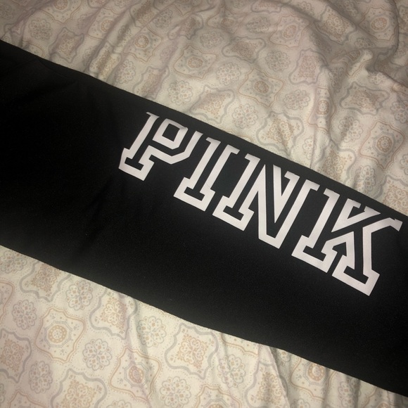 PINK Victoria’s Secret bundle - Picture 3 of 16